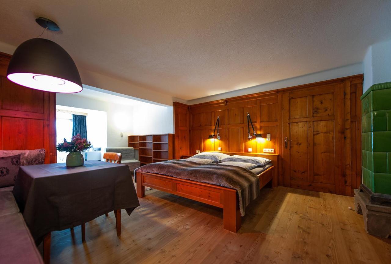 Quality Hosts Arlberg - Hotel Bergheim ซังคท์อันทอนอัมอาร์ลแบร์ก ภายนอก รูปภาพ