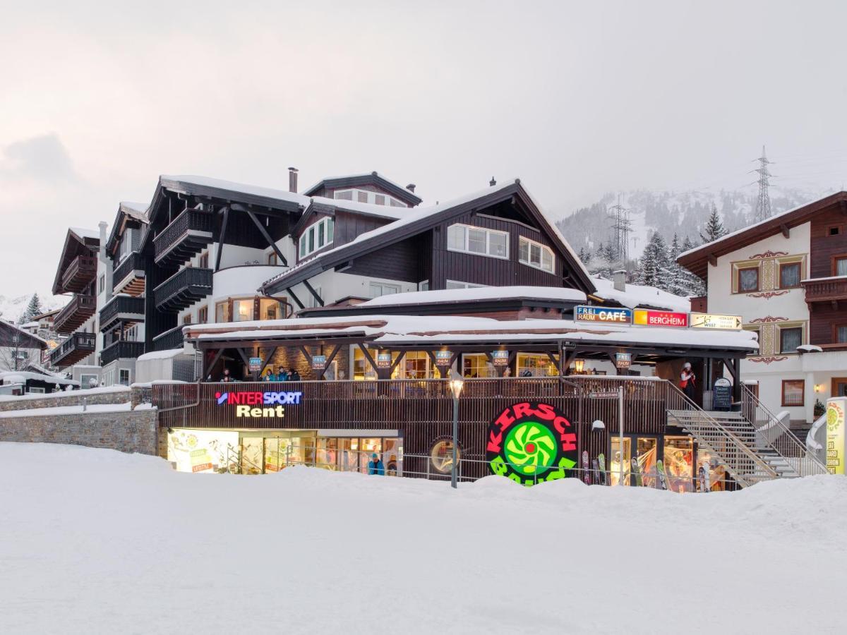 Quality Hosts Arlberg - Hotel Bergheim ซังคท์อันทอนอัมอาร์ลแบร์ก ภายนอก รูปภาพ