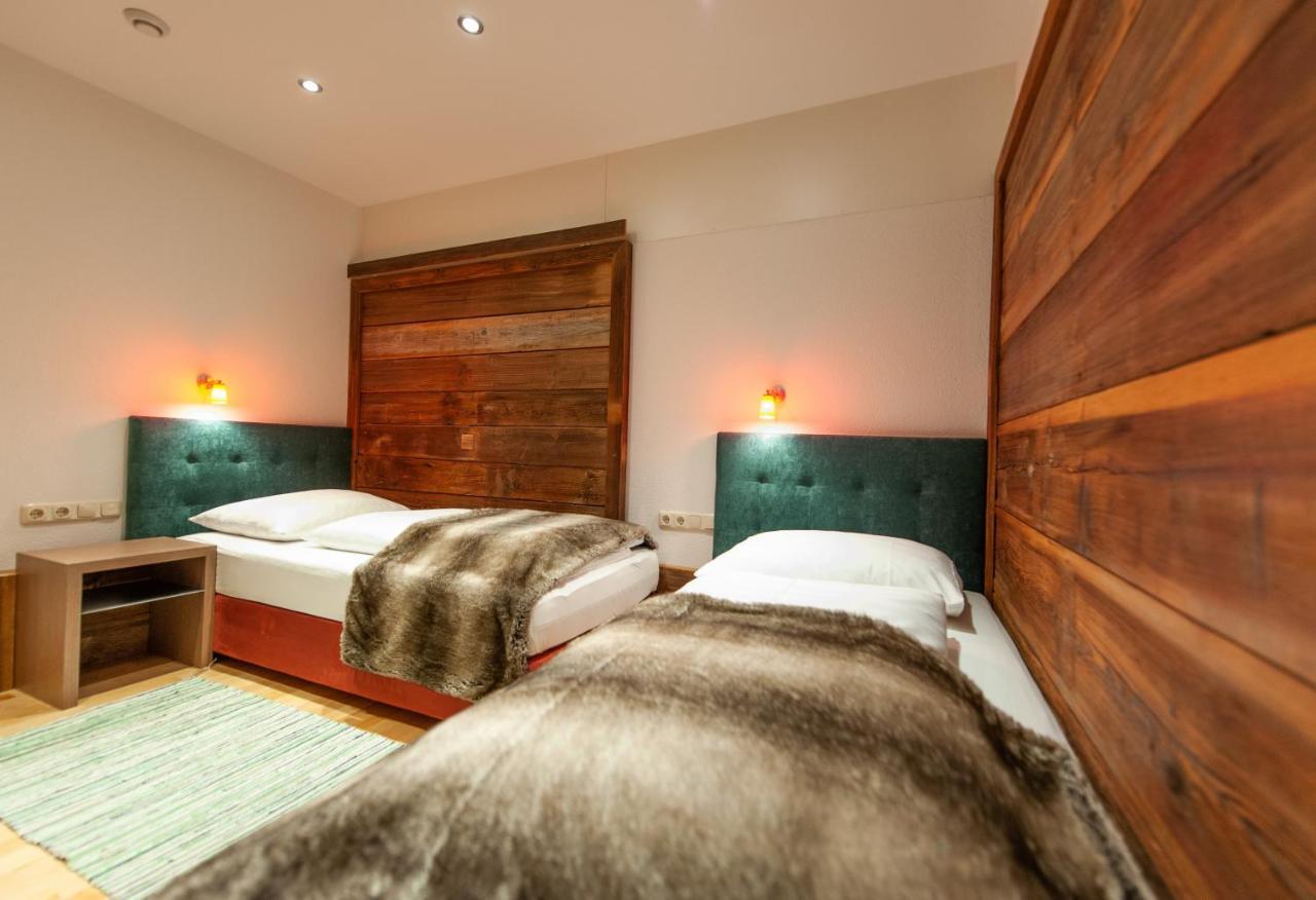 Quality Hosts Arlberg - Hotel Bergheim ซังคท์อันทอนอัมอาร์ลแบร์ก ภายนอก รูปภาพ
