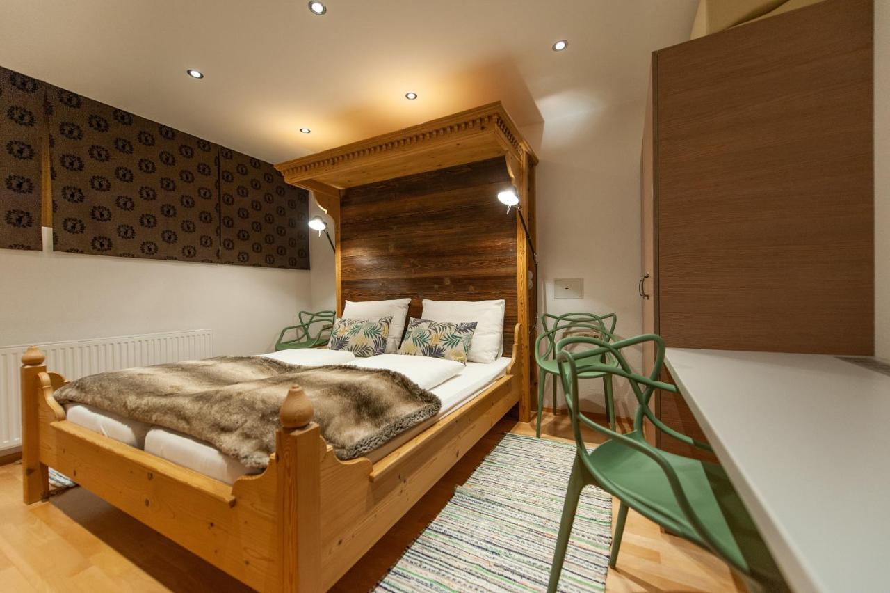 Quality Hosts Arlberg - Hotel Bergheim ซังคท์อันทอนอัมอาร์ลแบร์ก ภายนอก รูปภาพ