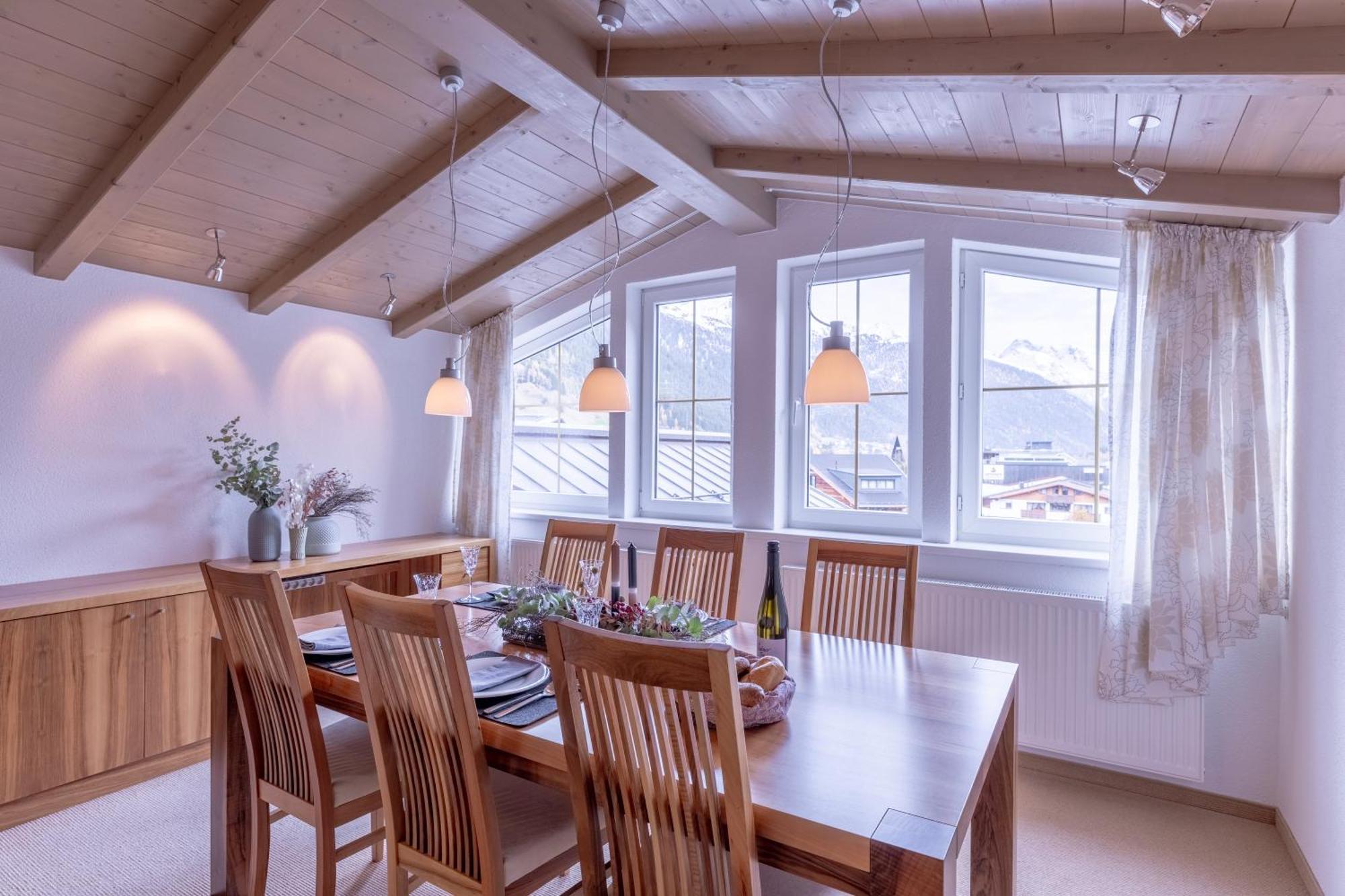 Quality Hosts Arlberg - Hotel Bergheim ซังคท์อันทอนอัมอาร์ลแบร์ก ภายนอก รูปภาพ
