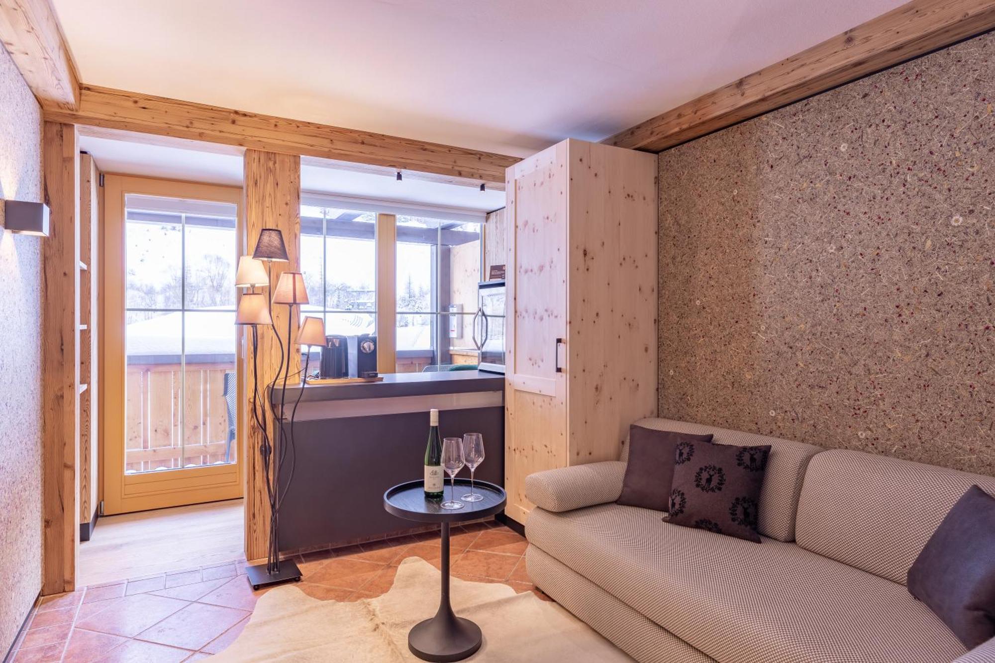 Quality Hosts Arlberg - Hotel Bergheim ซังคท์อันทอนอัมอาร์ลแบร์ก ภายนอก รูปภาพ