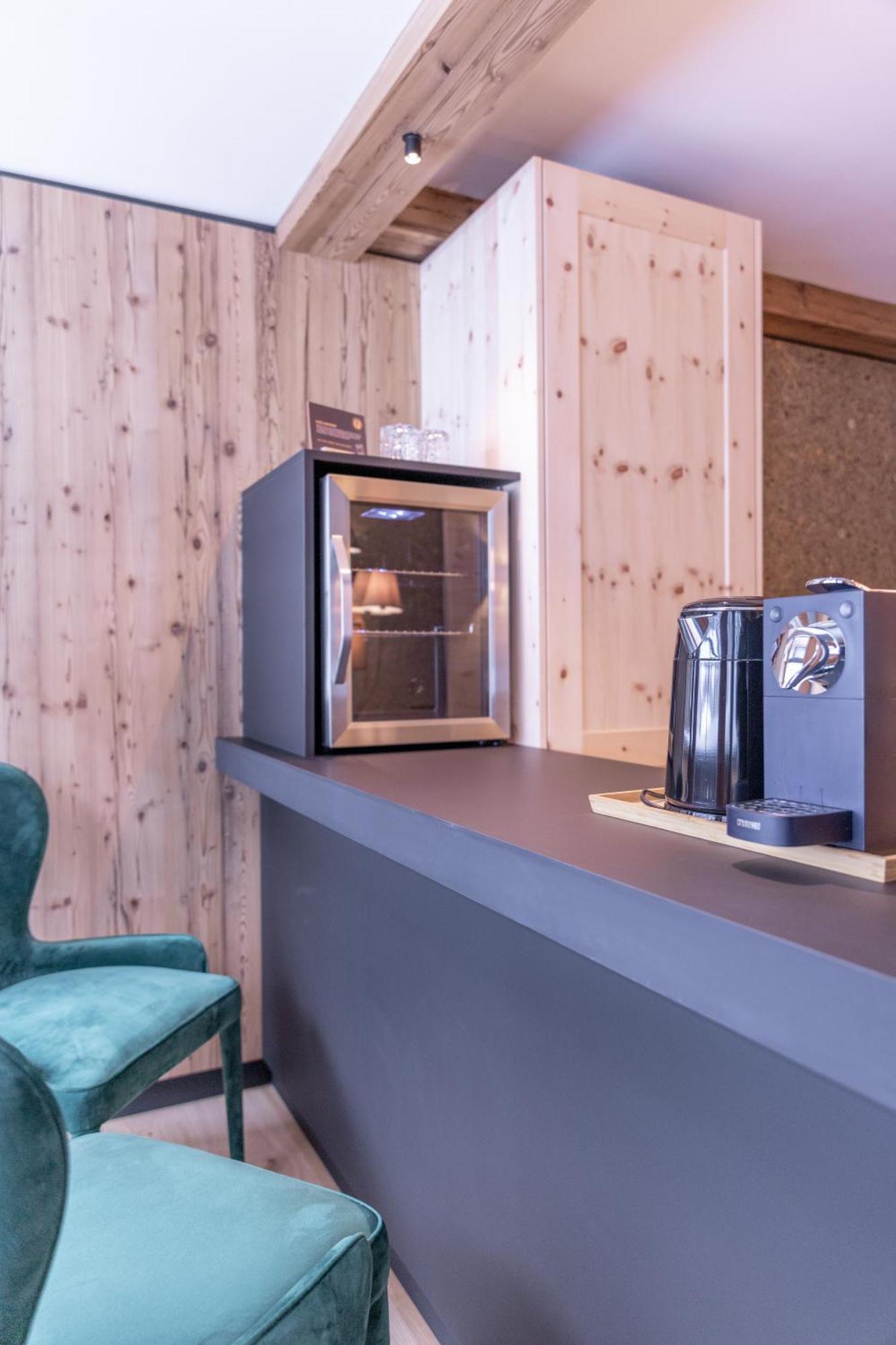 Quality Hosts Arlberg - Hotel Bergheim ซังคท์อันทอนอัมอาร์ลแบร์ก ภายนอก รูปภาพ